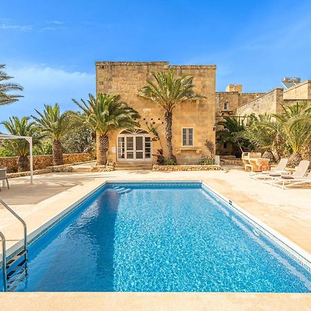 Sinjura Holiday Home Xagħra Buitenkant foto