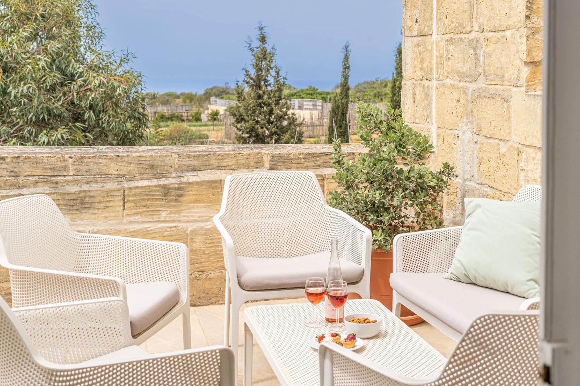 Sinjura Holiday Home Xagħra Buitenkant foto